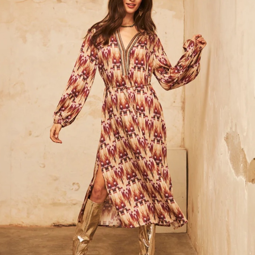 NKN Nekane dress SPAIN IKAT print long sleeve slits vneck rust orange cream XS S